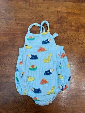 Angel Dear Cotton Muslin Retro Sunsuit Romper – Pool Party Print size 6-12 month